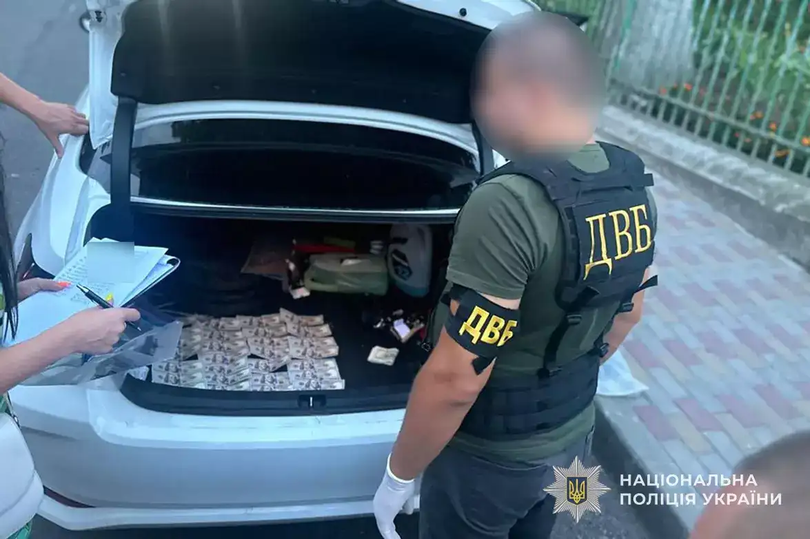 У Тернопільській області працівник ТЦК за хабар обіцяв уникнути служби: справу передано до суду