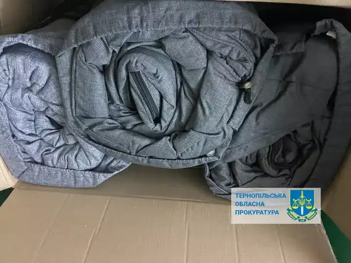 12 мільйонів на спальні мішки: суди, підозри й питання до якості