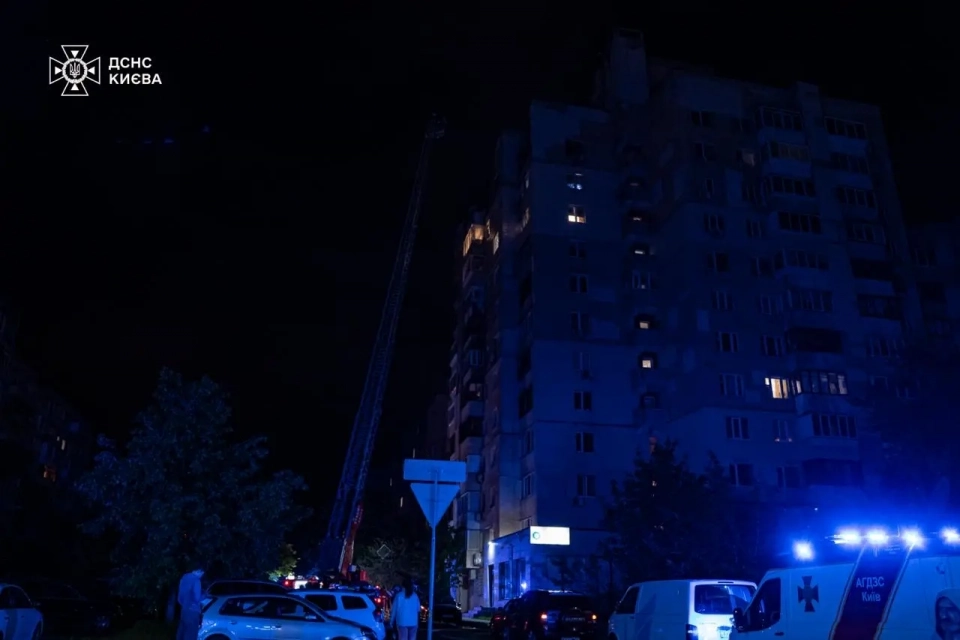 Атака дронами на Київ, Черкаси та Харківщину: поранені діти, зруйновані будинки та збиті 69 “шахедів”