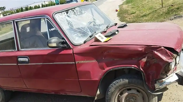У Чорткові внаслідок зіткнення мотоцикла з легковиком загинув 68-річний водій