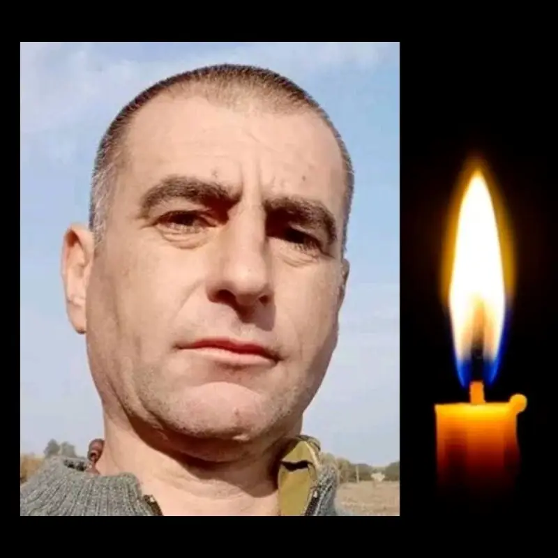 Повернення через роки очікування: у Семаківцях попрощалися з воїном Павлом Кульчицьким
